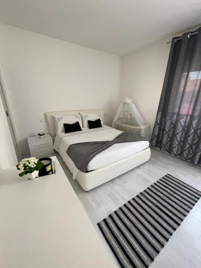 Casa di Isabelle Apartment Mestre Bagian luar foto