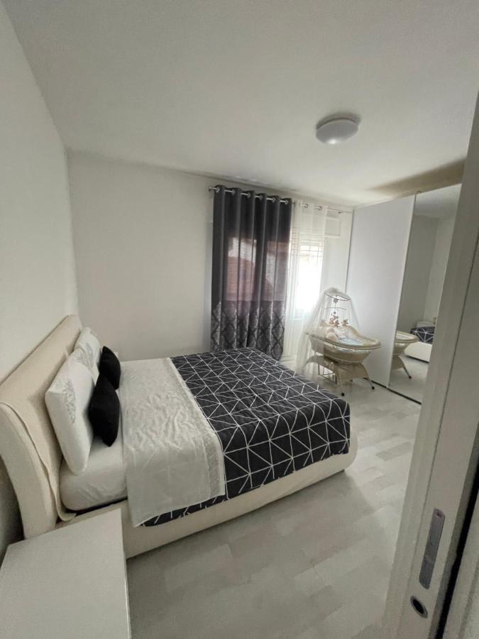 Casa di Isabelle Apartment Mestre Bagian luar foto